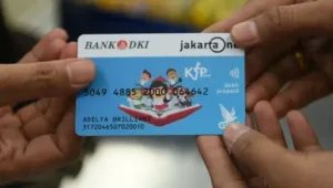 kjp cair januari, cek kjp online, kjp plus 2025, kjp tahap ii, dana kjp 2025, kjp sd smp, kjp sma smk, kjp pasar jaya, antrean kjp online, manfaat kjp