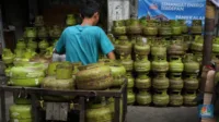 pangkalan gas lpg 3 kg, Gas LPG, LPG 3 Kg, sub pangkalan, pengecer gas, warung LPG, Pertamina LPG, subsidi LPG, elpiji 3 kg, aturan LPG, kebijakan elpiji, distribusi LPG, pangkalan resmi, harga LPG, beli gas, gas subsidi, daftar sub pangkalan, skema LPG, penjualan LPG, warung kelontong, stok LPG, pasokan elpiji, distribusi gas, elpiji melon, harga gas, daftar pengecer, regulasi LPG, peraturan gas, LPG Pertamina, subsidi gas, NIK LPG, Cara Daftar Penjual Gas 3 Kg, Gas 3 Kg